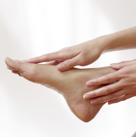 Аппаратный педикюр