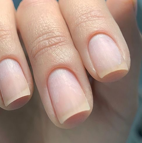 Маникюр классический