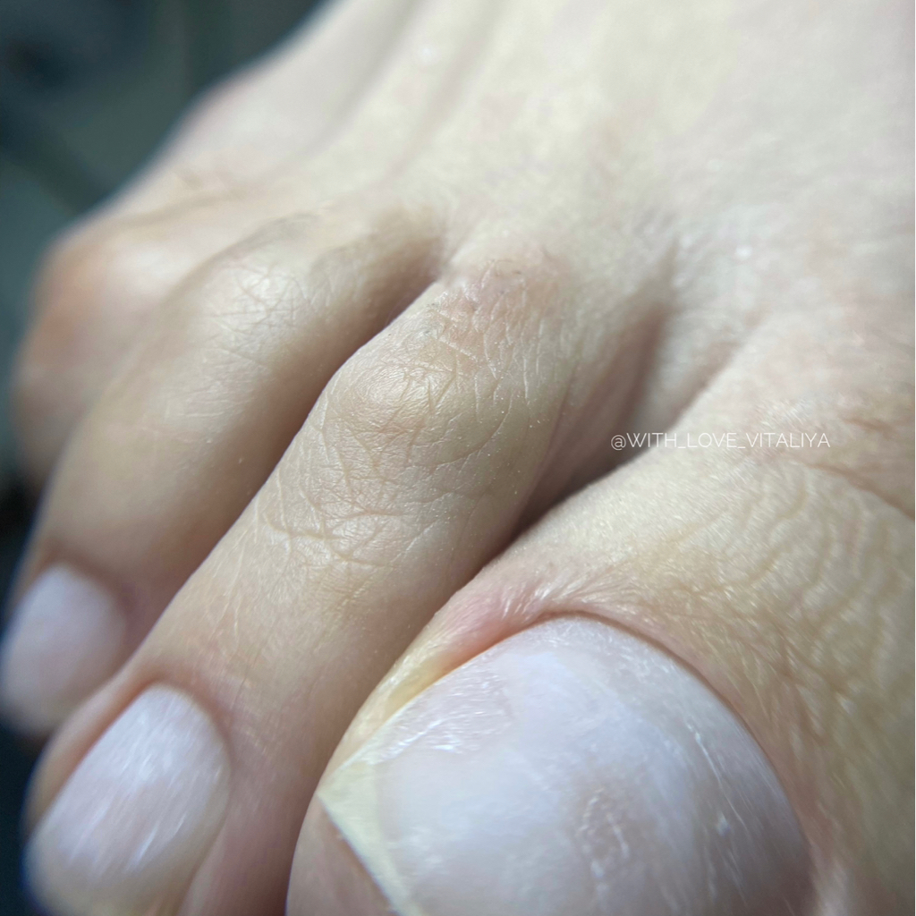 Полный педикюр без покрытия