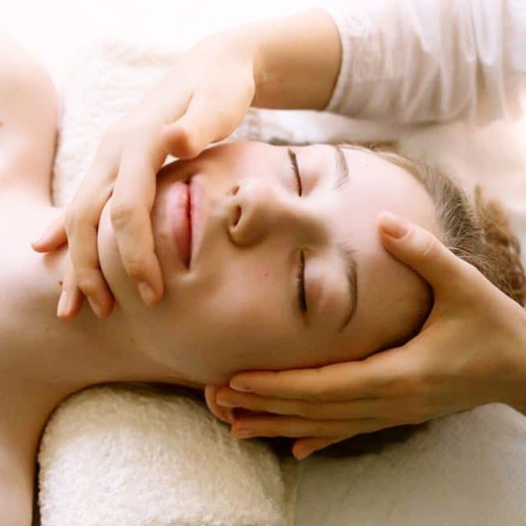 авторский контурный массаж лица