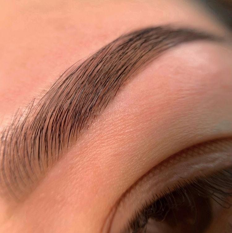 Окрашивание бровей+коррекция