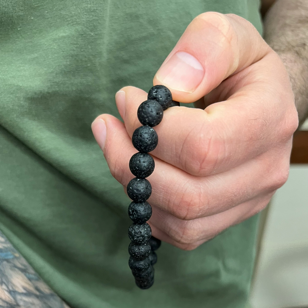 Маникюр мужской