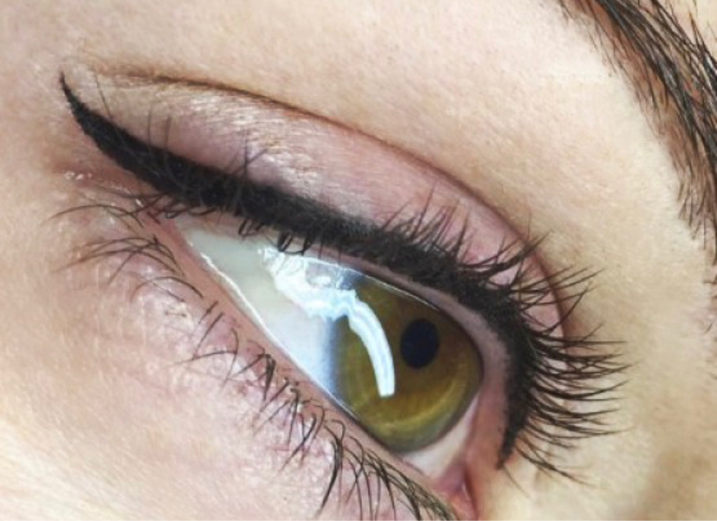 Перманентный макияж век Стрелочки