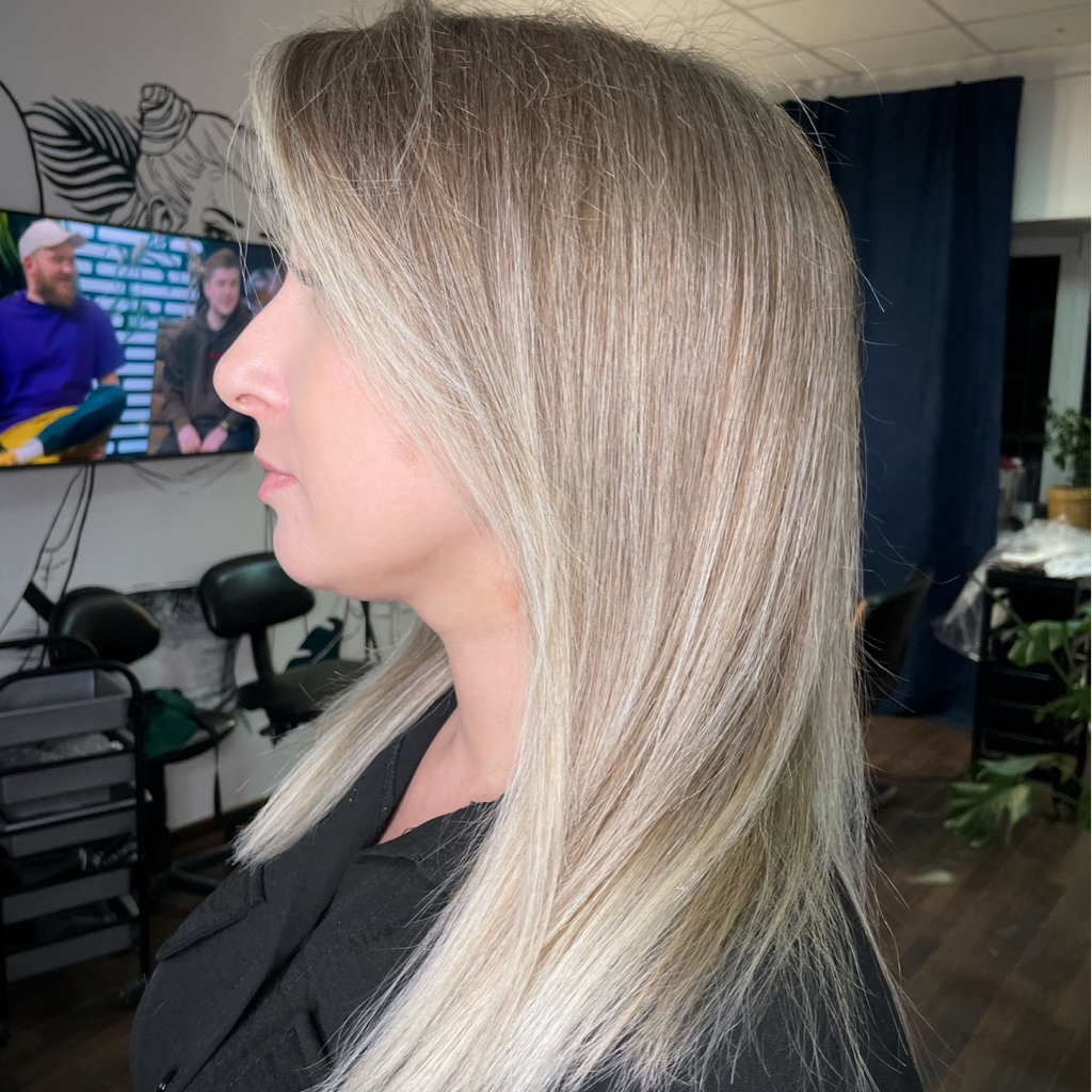 Airtouch, Шатуш коррекция Корней до 6см