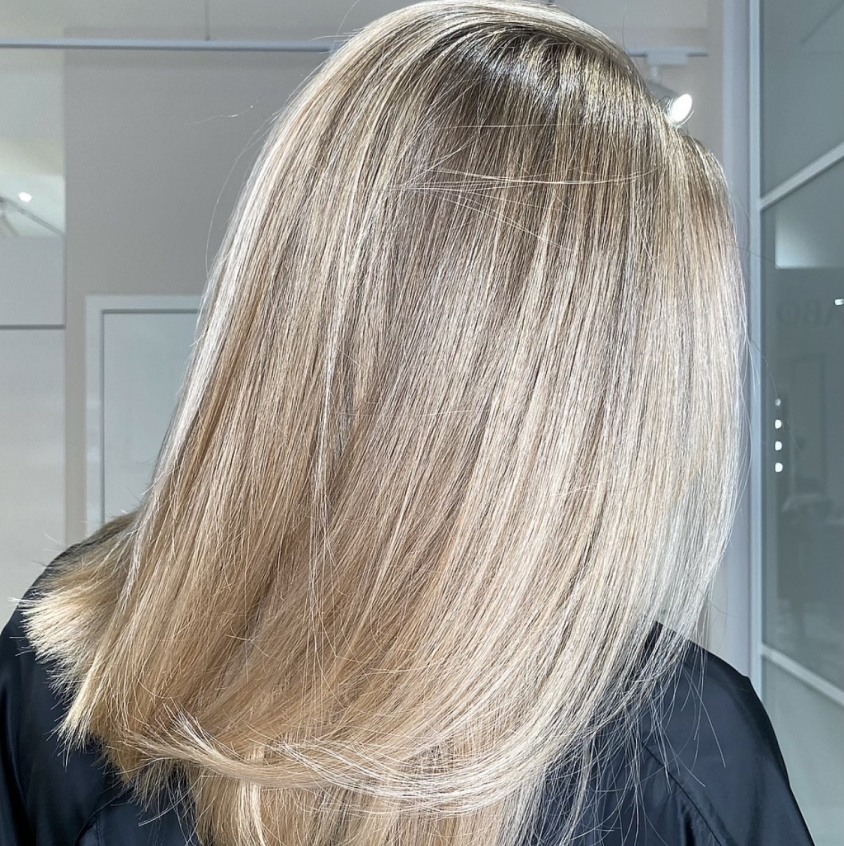 Airtouch (пряди выдуваются феном)