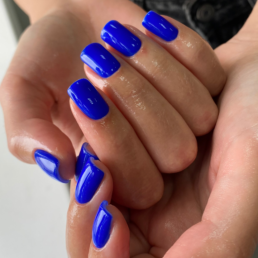 Маникюр гелем «тонко.прочно.быстро» (однотонный)