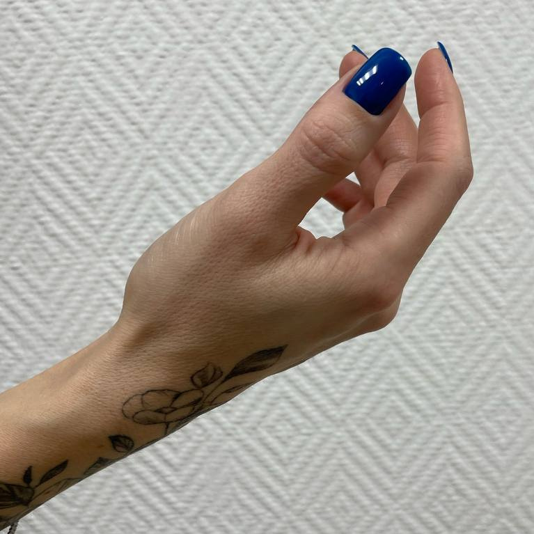 Маникюр (без покрытия)