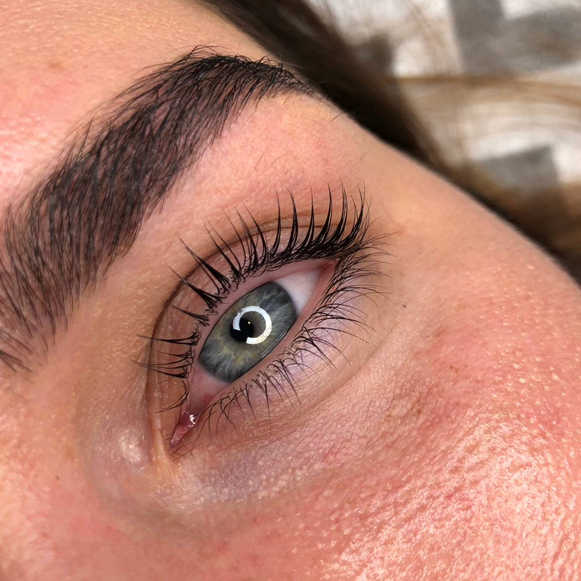 Ламинирование ресниц