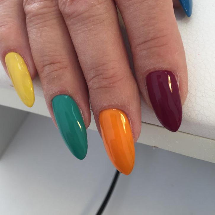 Маникюр с покрытием гель-лак