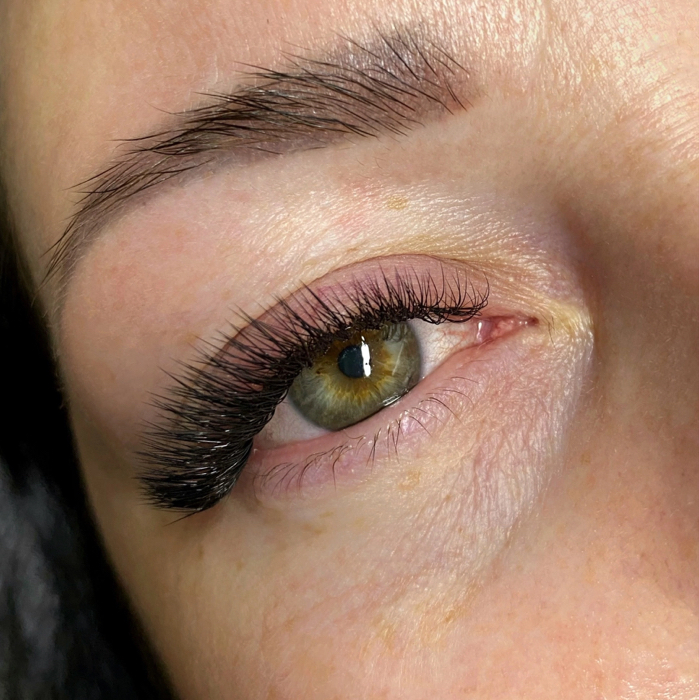 Наращивание ресниц 2D