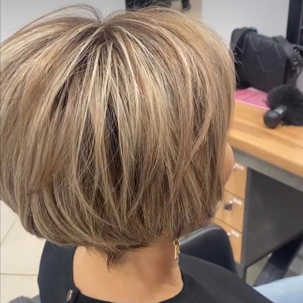 Стрижка женская