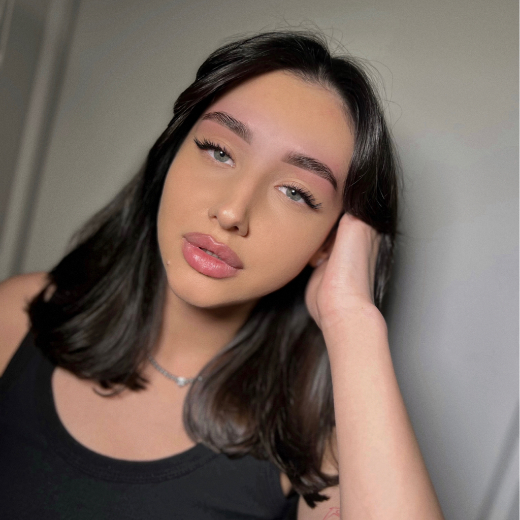 Ламинирование бровей с окрашиванием (коррекция воск/пинцет, депиляция зоны, прореживание, уход)