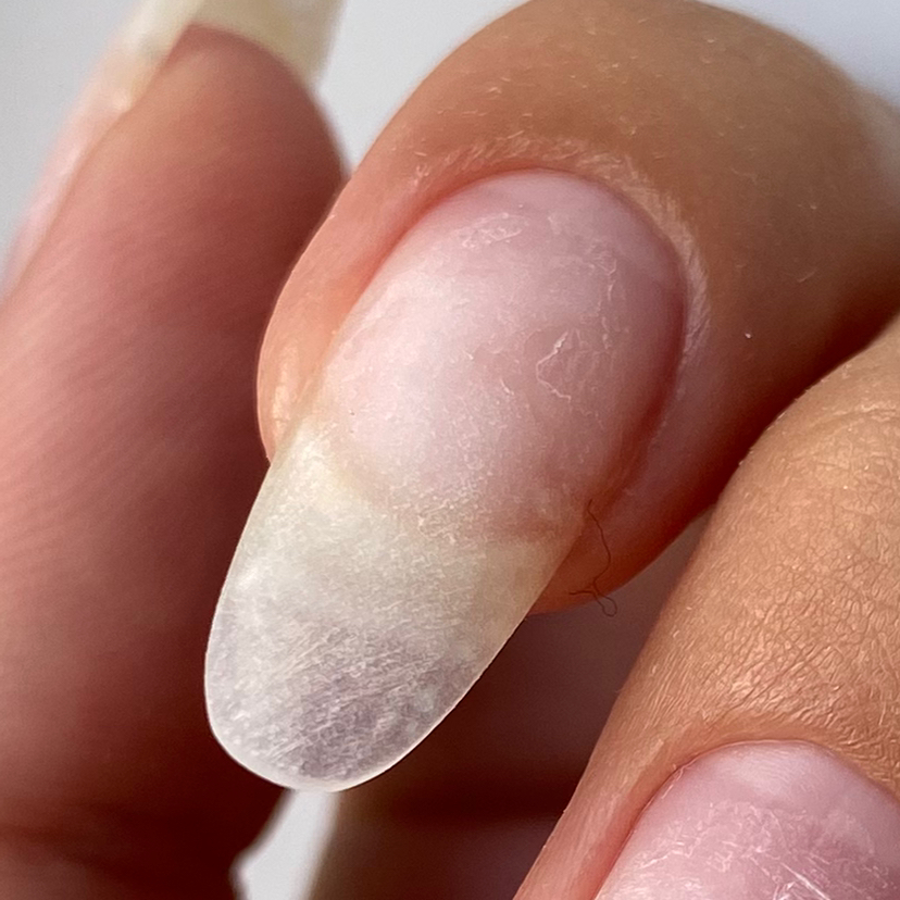 Наращивание ногтя