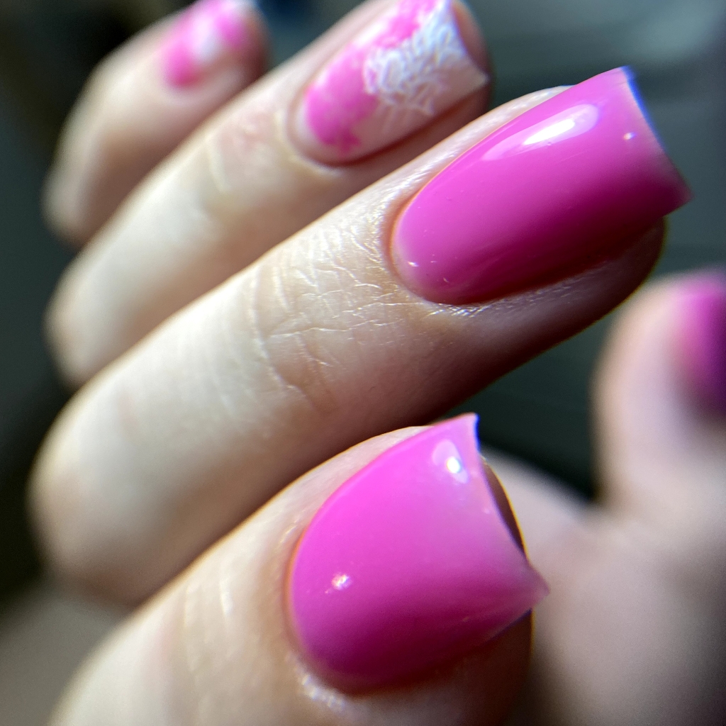 Маникюр с покрытием