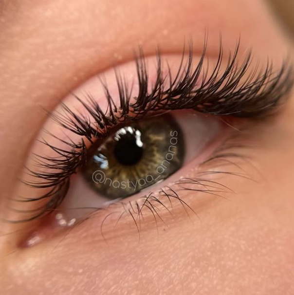 Снятие ресниц