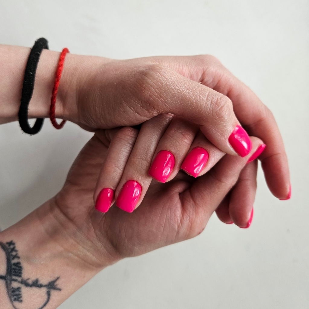 Маникюр с покрытием гель-лак/гель