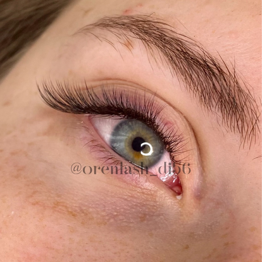 1,5/2D Наращивание ресниц