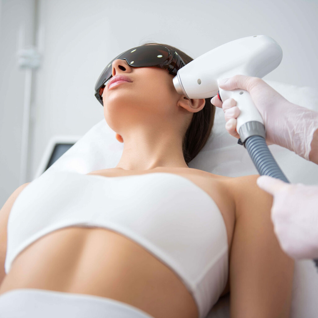 Лицо полностью