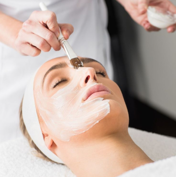 Базовый уход по типу кожи ( очищение, тонизация ,маска по состоянию кожи , финишный крем )