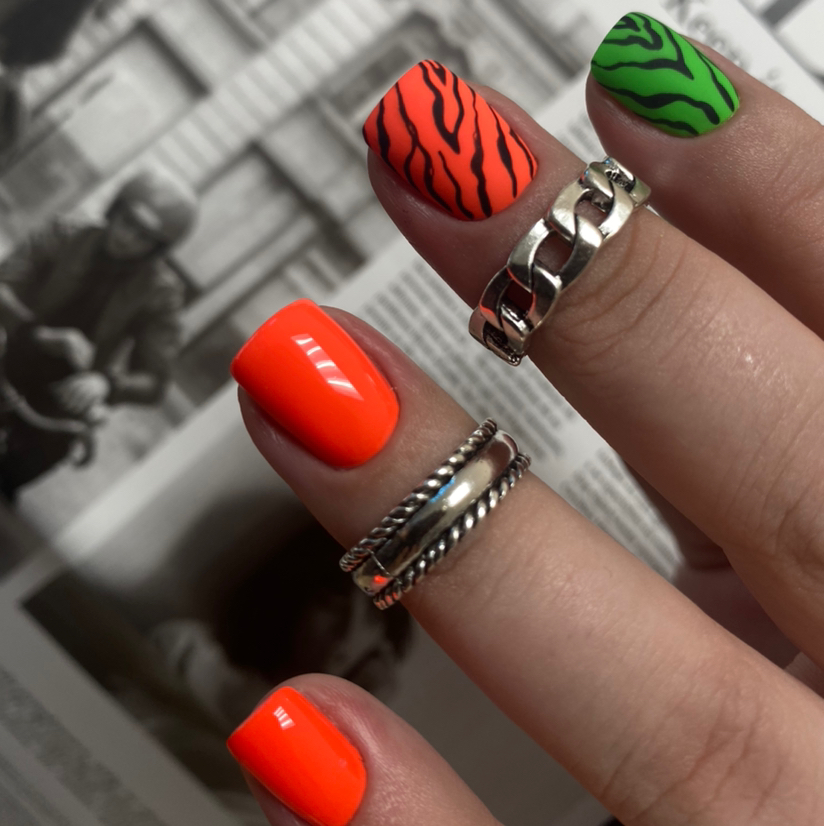 Маникюр с покрытием гель-лак