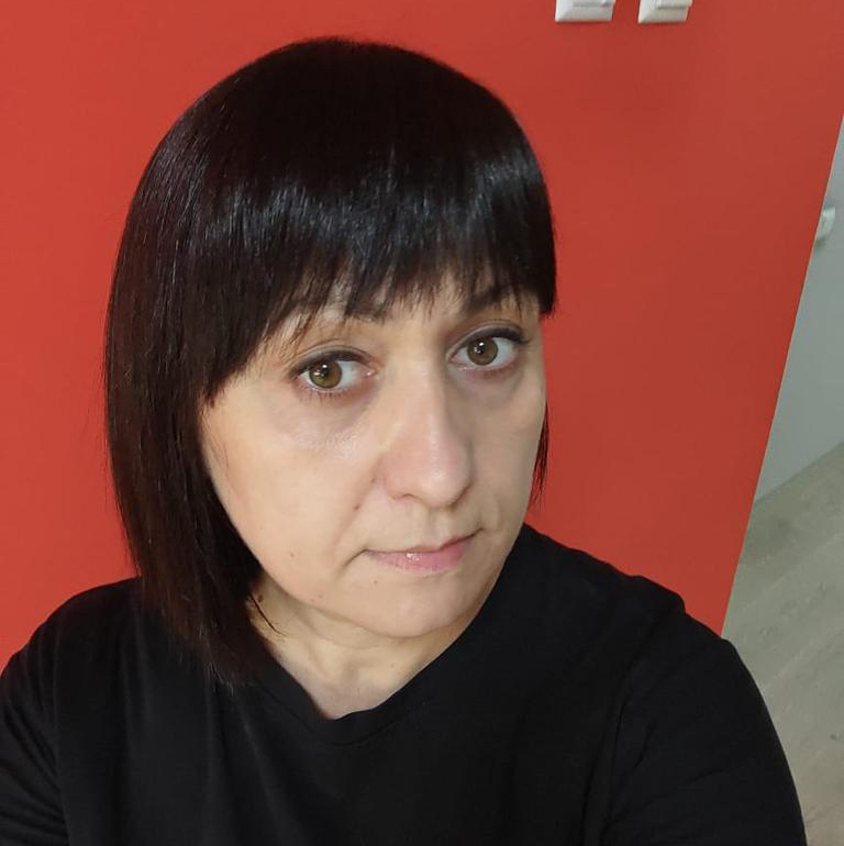 Плотникова Лариса
