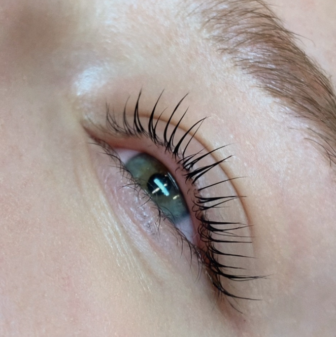 Итальянское восстановление ресниц