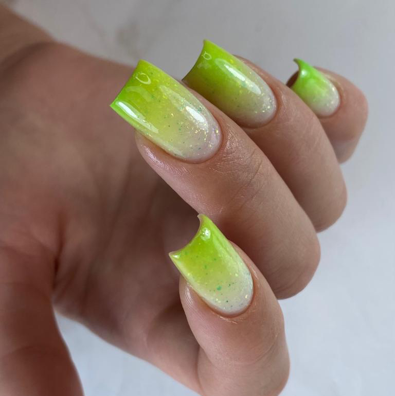 Маникюр с покрытием гель-лак + укрепление полигелем