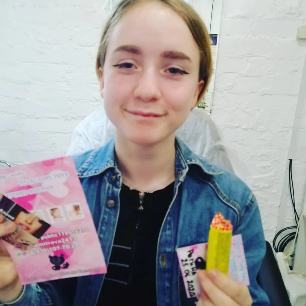 Прокол ушей взрослым (мочки ушей)