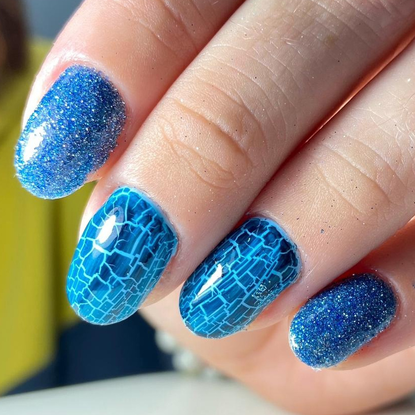 Маникюр с покрытием гель-лак