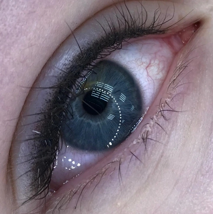 Перманентный макияж межресничной зоны