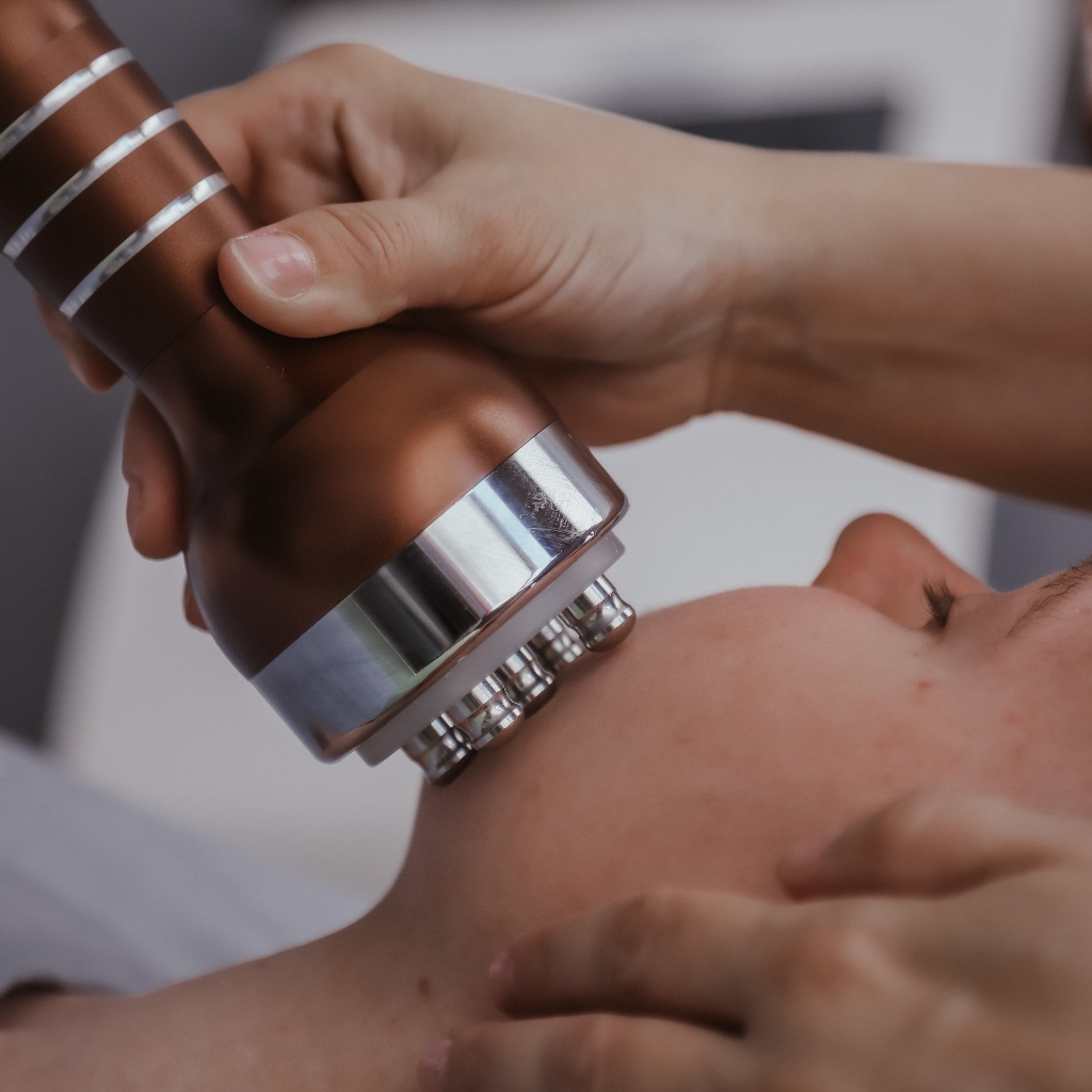 RF-лифтинг по лицу на аппарате Anchor Free V8 