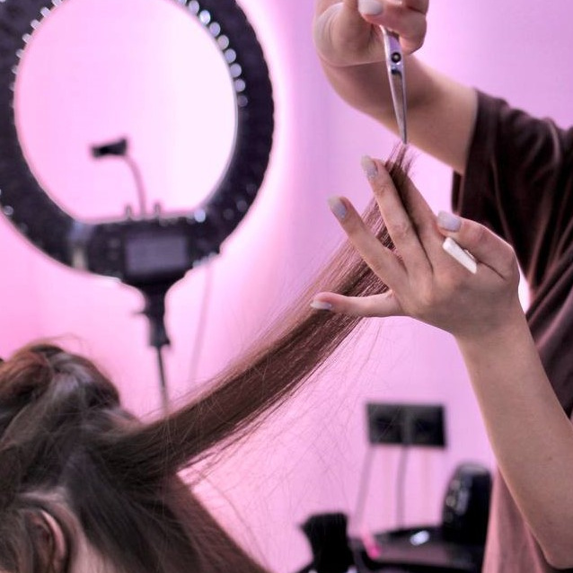 Стрижка женская