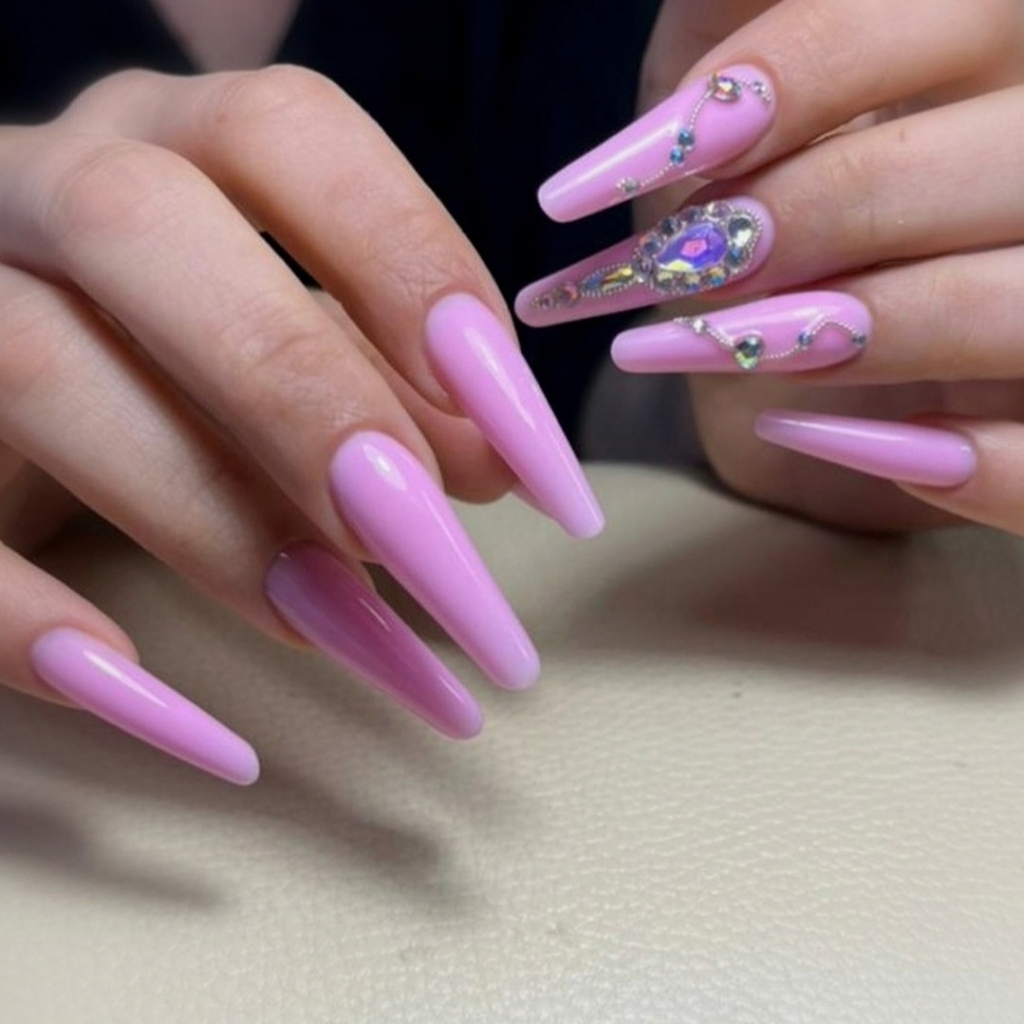 Наращивание ногтей