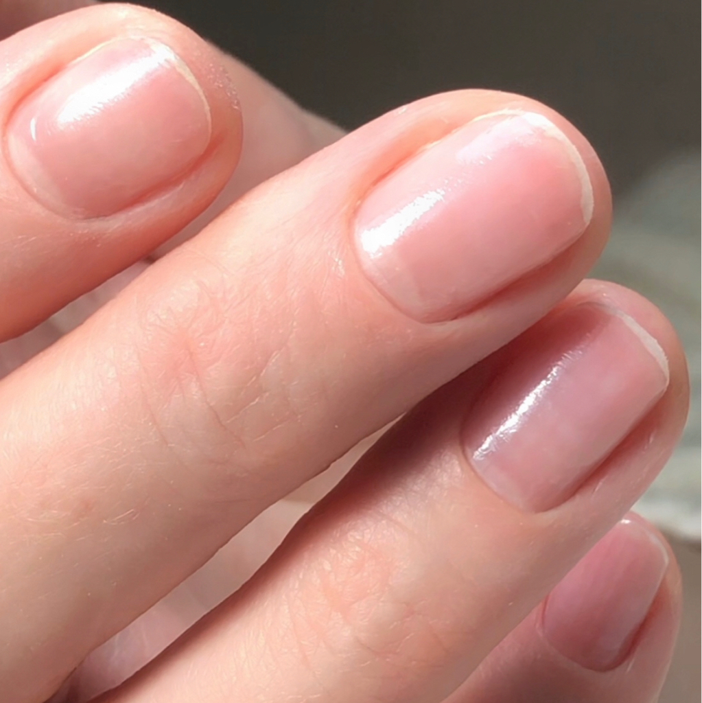 Маникюр без покрытия