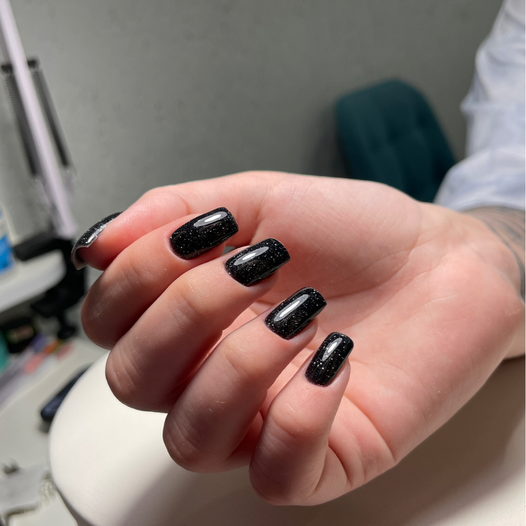 Снятие(без)+маникюр+ покрытие гель лаком