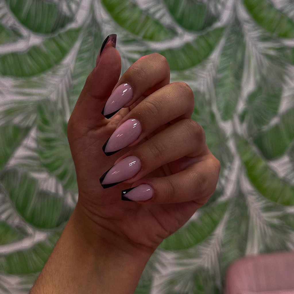 Наращивание ногтей+покрытие гель-лак(1-3 ед)