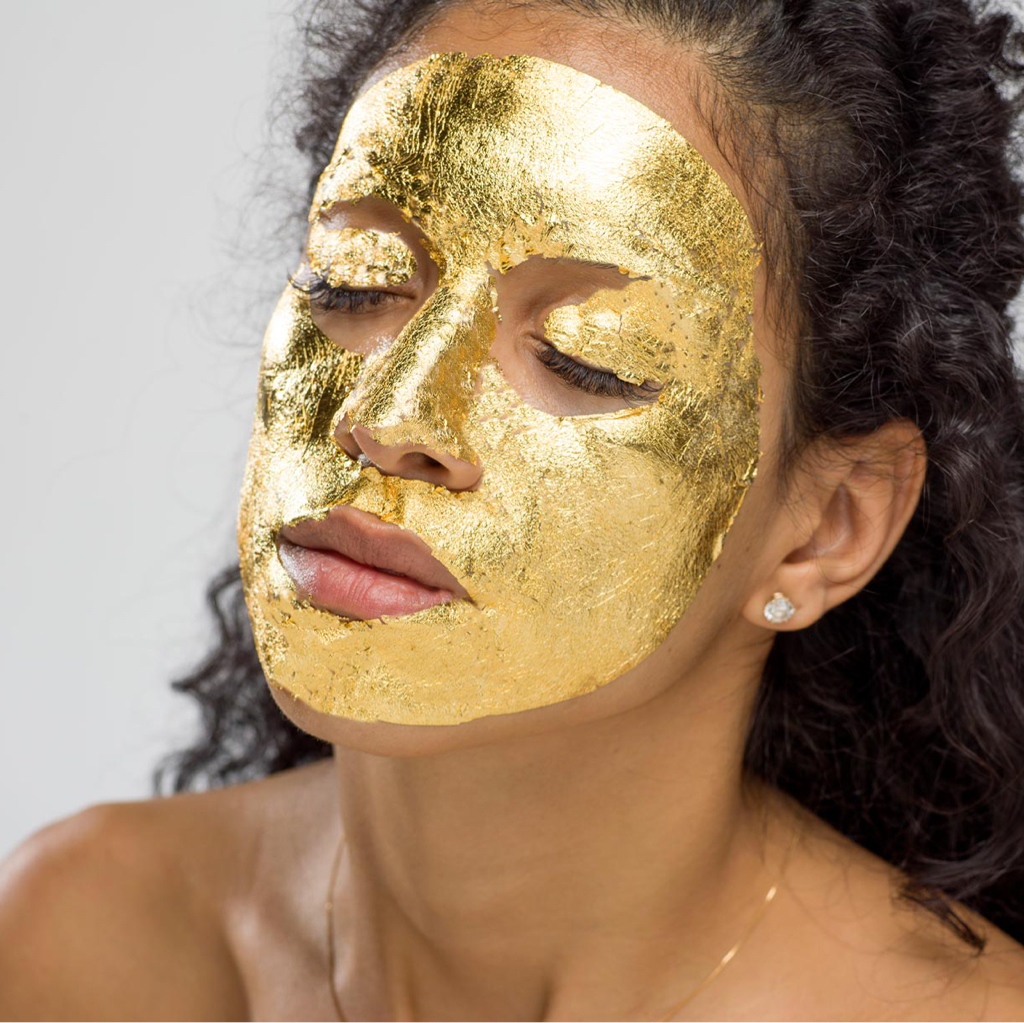 Массаж «Рукако» + маска «Золотое сияние»