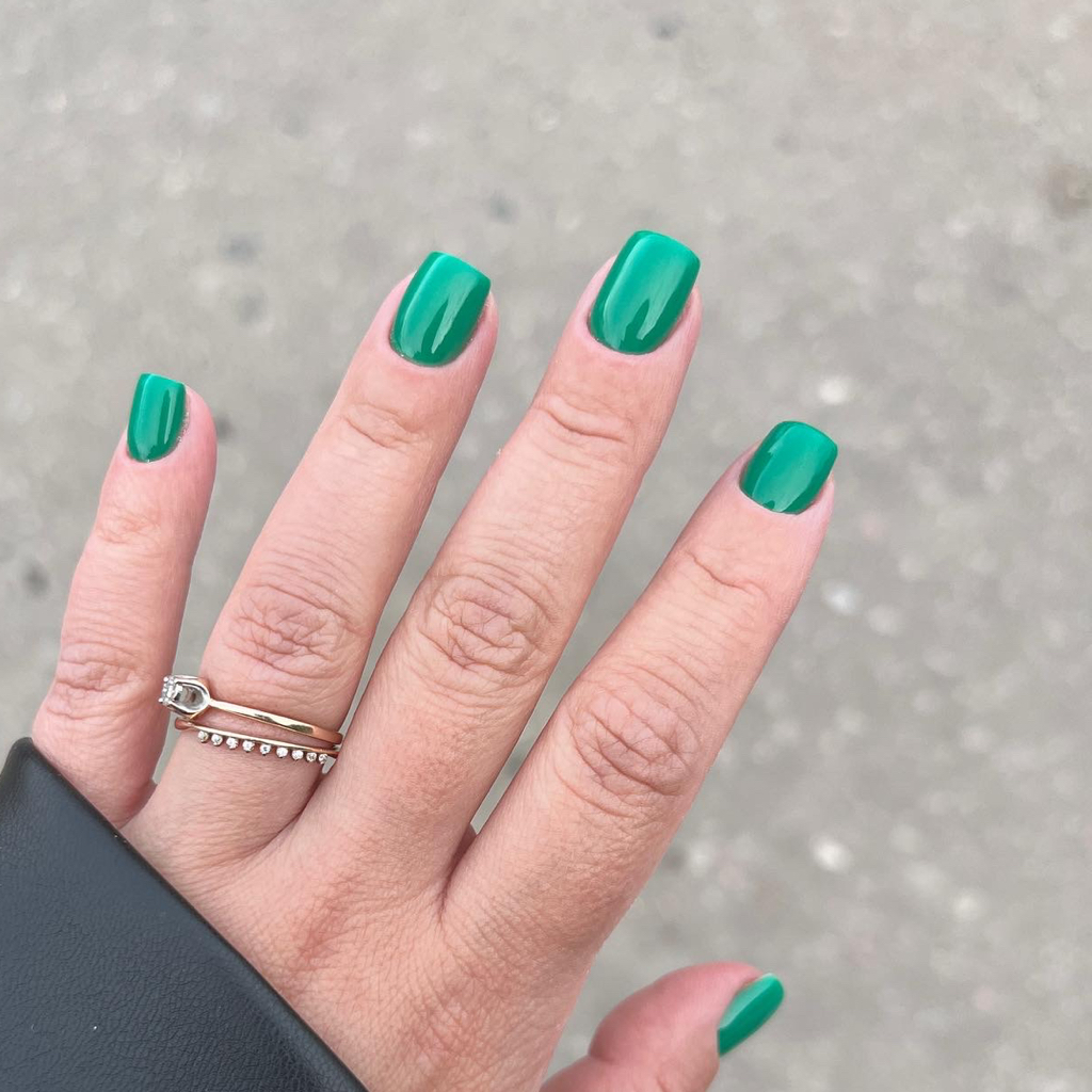 Маникюр с покрытием гель - лак