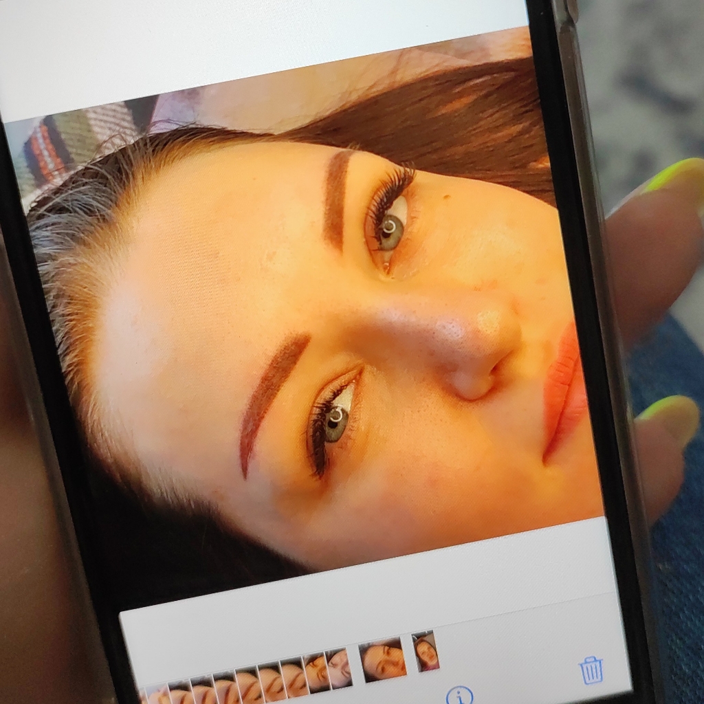 Оформление бровей