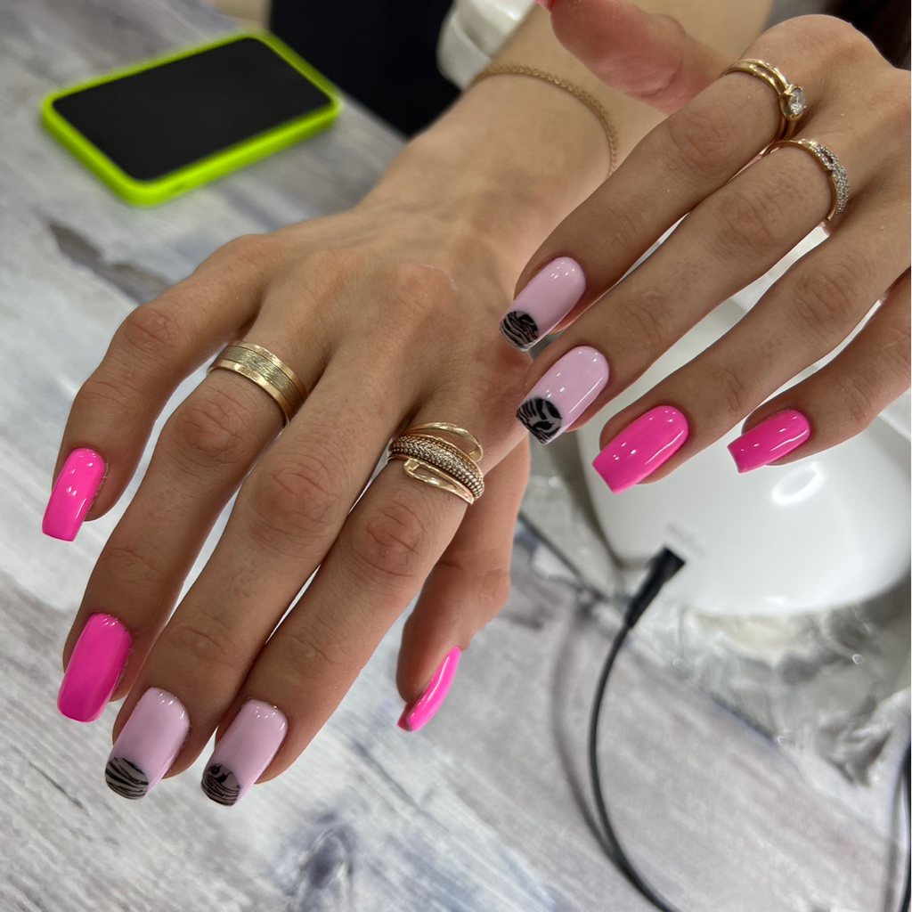 Маникюр с покрытием гель-лак