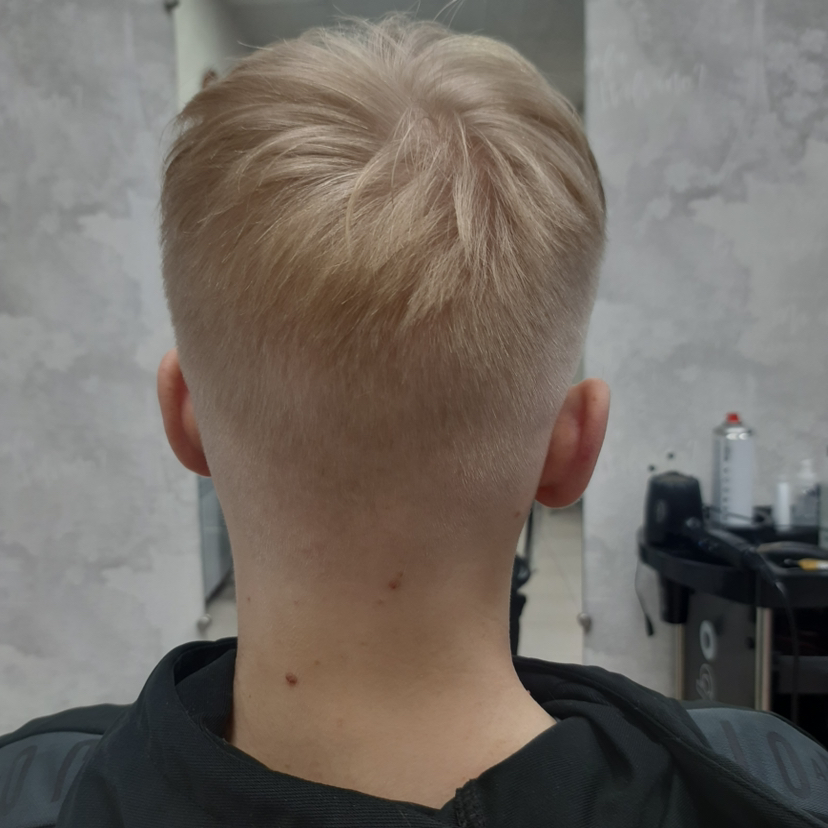 Стрижка мужская спортивная фигурная