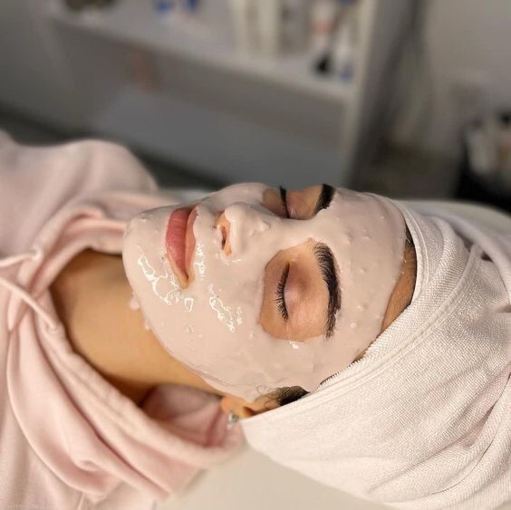 Безиньекционная пластика лица (скульптурирующий массаж) + альгинатная маска (по типу кожи)