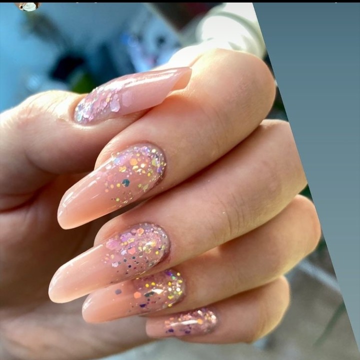 Наращивание Ногтей