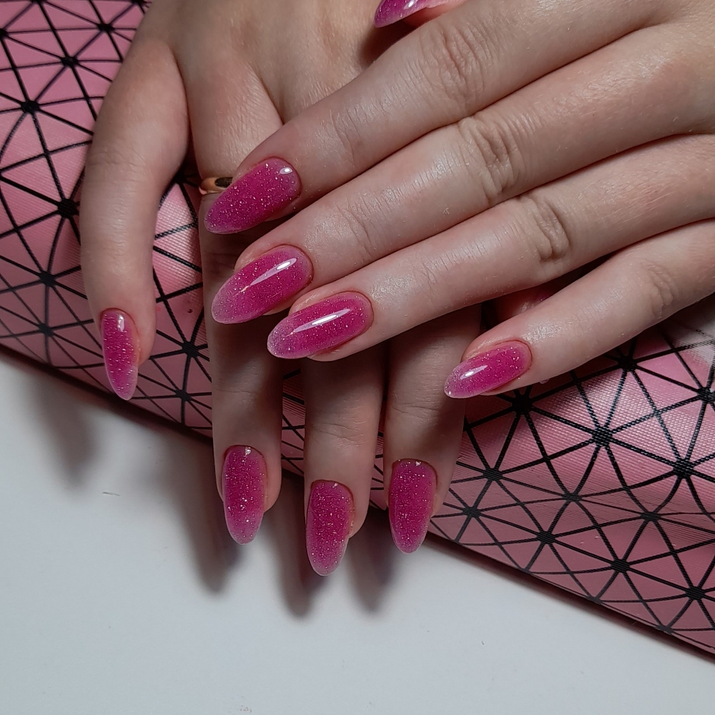 Снятие гель-лака