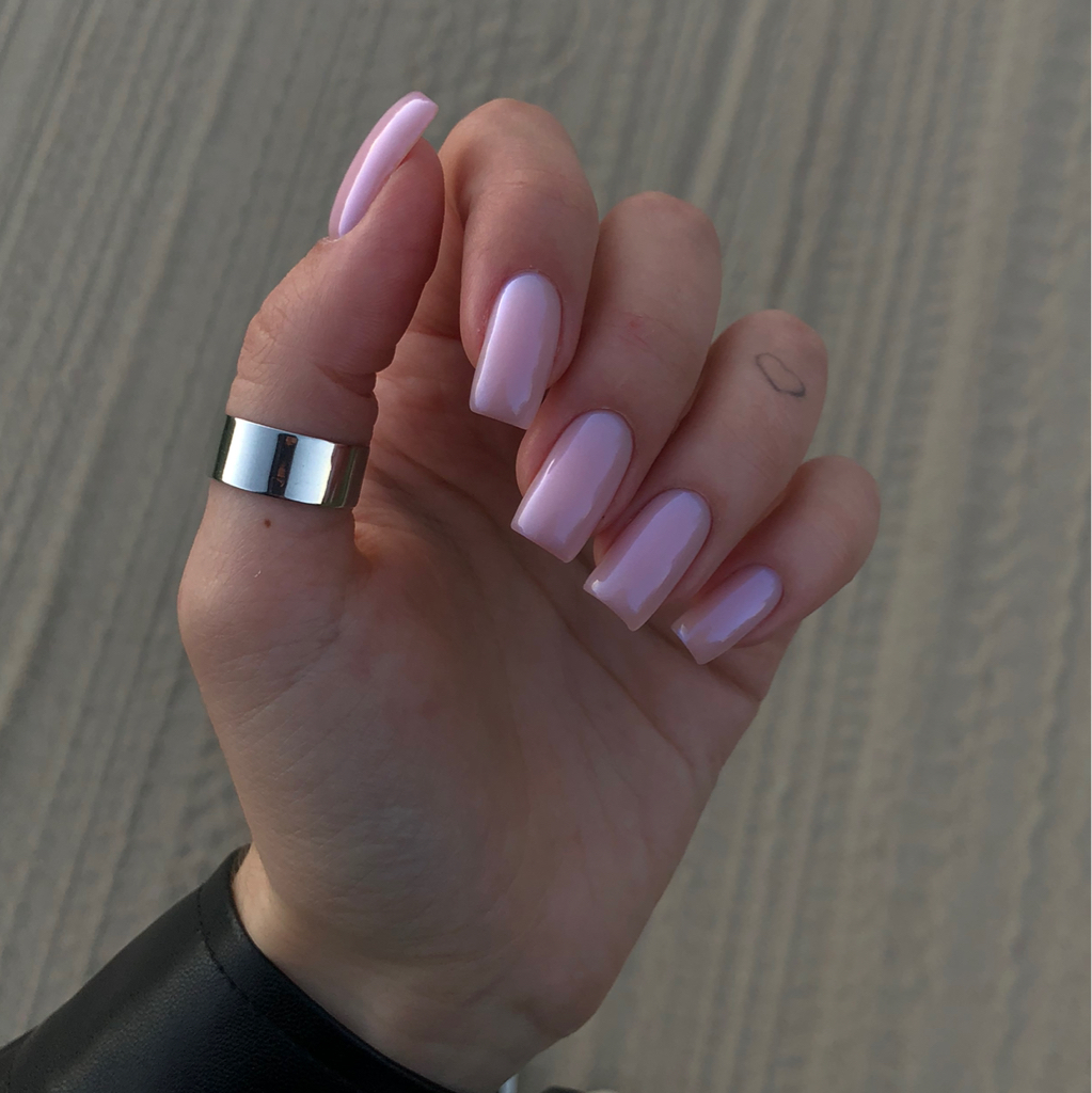 Маникюр с покрытием гель-лак