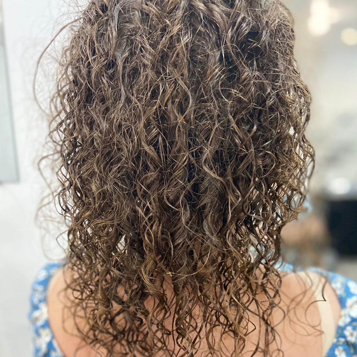 Завивка до лопаток