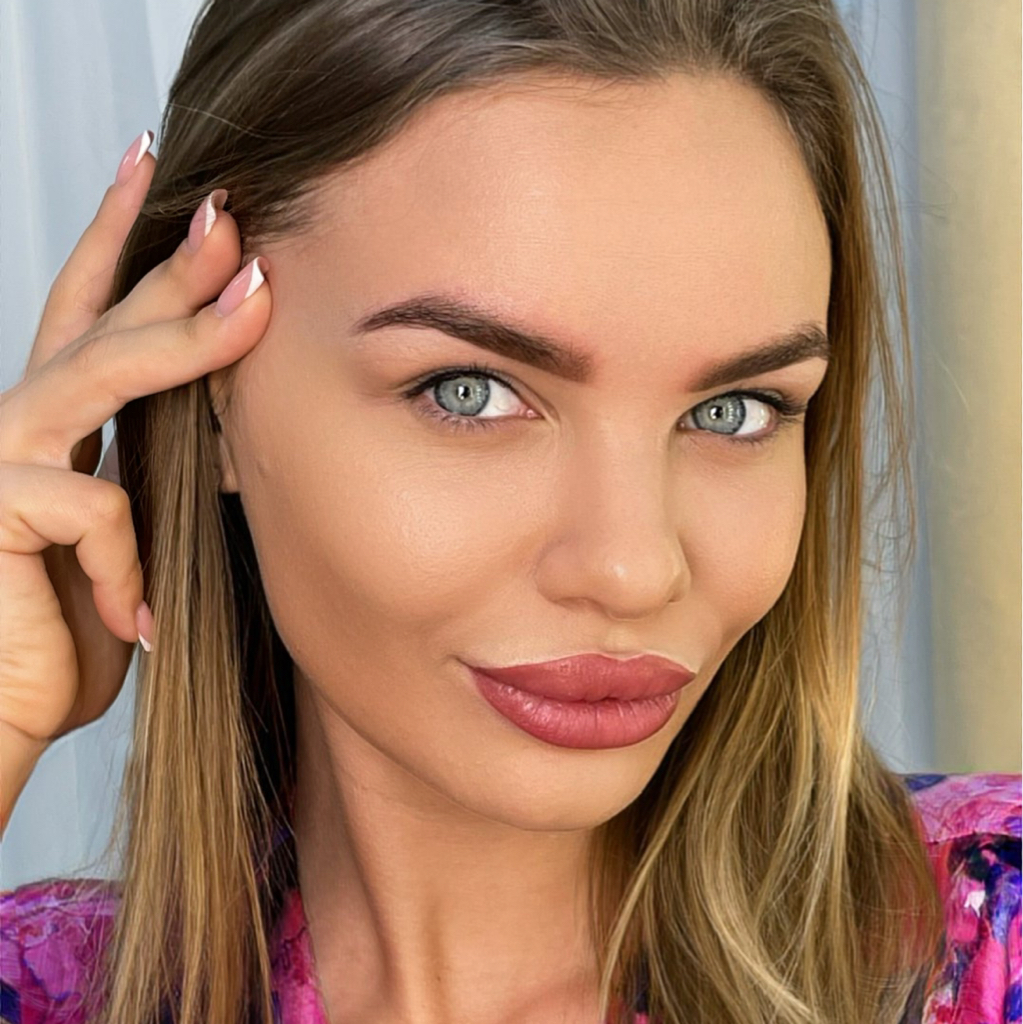 3 в 1 = -25%. Брови. Губы. Веки.