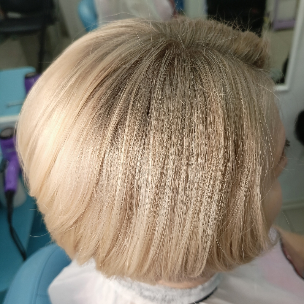 СТРИЖКА ЖЕНСКАЯ