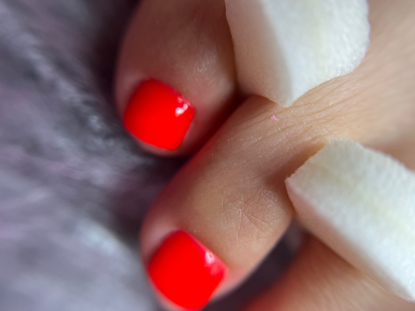 Педикюр с покрытием( обработка всей стопы)