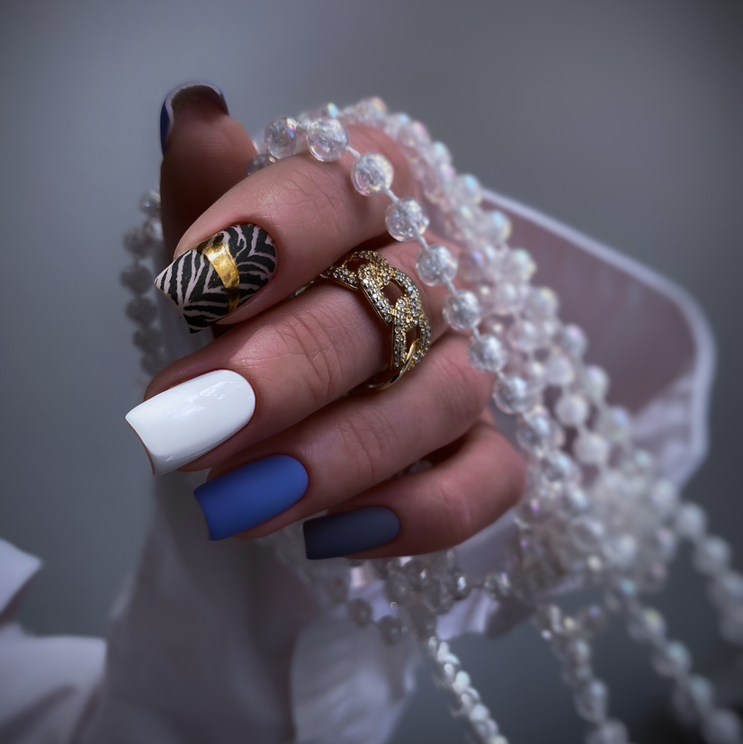 Маникюр с покрытием гель-лак